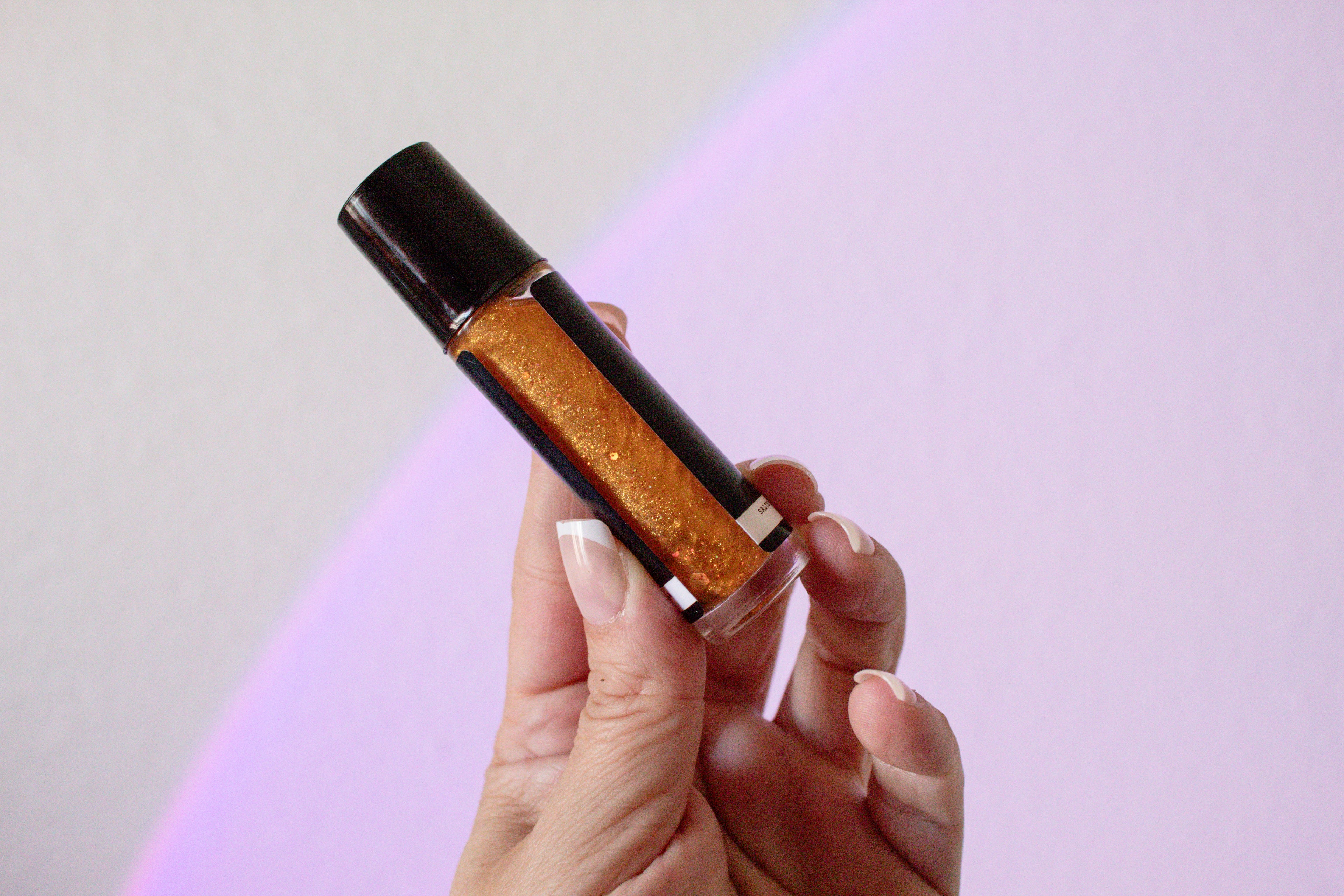 Dying Star: Perfume Roller